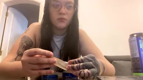 Snapshot of lilyswear chatting on 02.07.25 lilyswear online show from 02.07.25