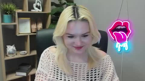 Lily online show from 03.18.26