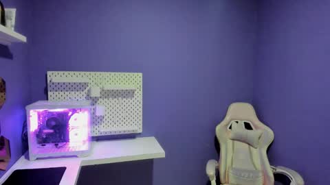 lilyth_7 online show from 09.28.25