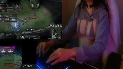 Snapshot of lilythrone chatting on 02.17.26 Lily Rone online show from 02.17.26