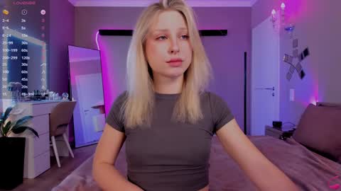 Lily online show from 01.30.25