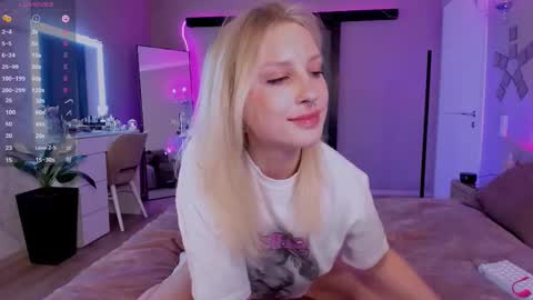 Lily online show from 02.09.25