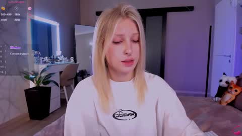 Lily online show from 02.10.25