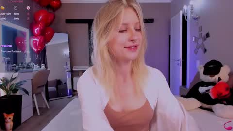 Lily online show from 02.20.25