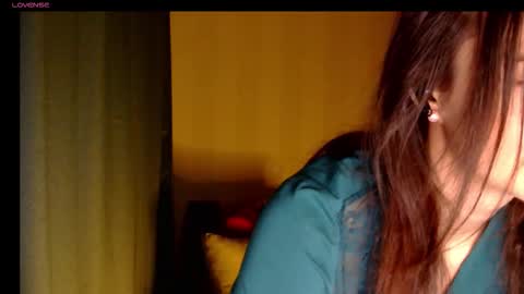 Snapshot of lilyxsky chatting on 11.07.25 LilyXSky online show from 11.07.25