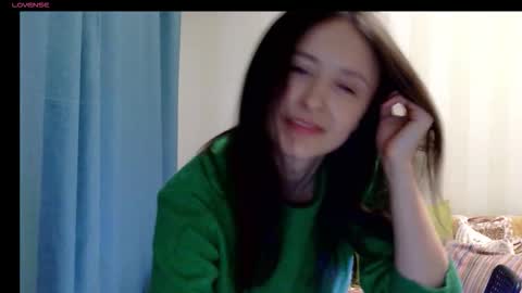 LilyXSky online show from 11.28.25