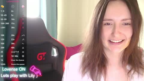 Snapshot of lilyxsky chatting on 04.02.26 LilyXSky online show from 04.02.26