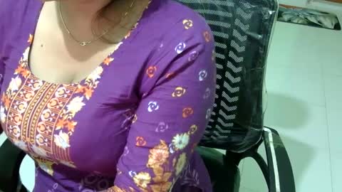 limaakter246618 online show from 01.13.25