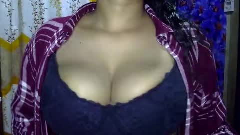 limaakter246618 online show from 11.05.25