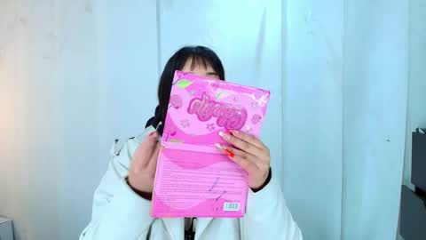 Snapshot of lina_bedoya chatting on 10.14.25 Lina Bedoya online show from 10.14.25