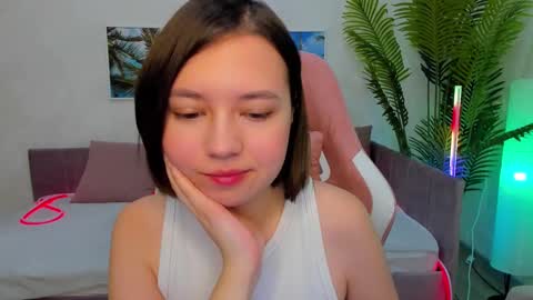Lina online show from 02.04.25