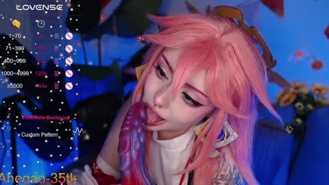 Hey im Lina Ur cosplay waifu  online show from 12.05.24