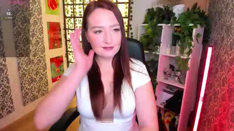 Lina online show from 10.05.25