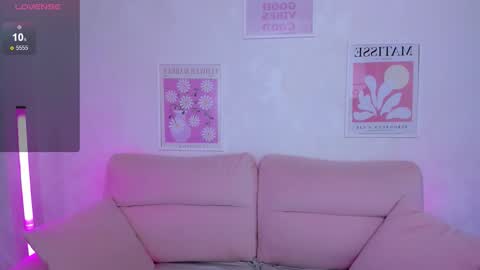 Lina online show from 10.08.25