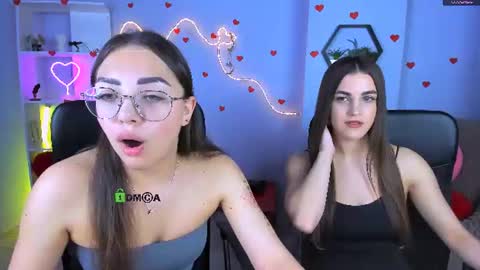 Snapshot of lina_fox12 chatting on 06.11.26 lina_fox12 online show from 06.11.26