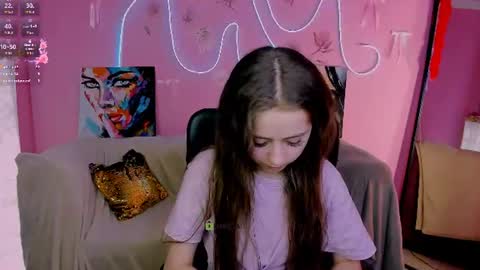 Snapshot of lina_fox12 chatting on 06.29.26 lina_fox12 online show from 06.29.26