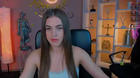 Snapshot of lina_fox12 chatting on 06.30.26 lina_fox12 online show from 06.30.26