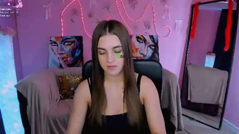 Snapshot of lina_fox12 chatting on 07.03.26 lina_fox12 online show from 07.03.26