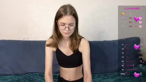 lina hall online show from 11.05.25