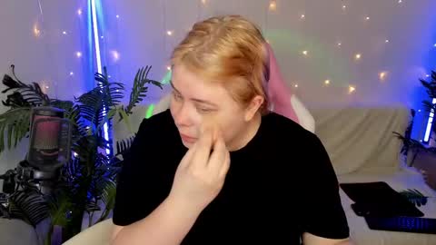 lina_linx online show from 01.19.25