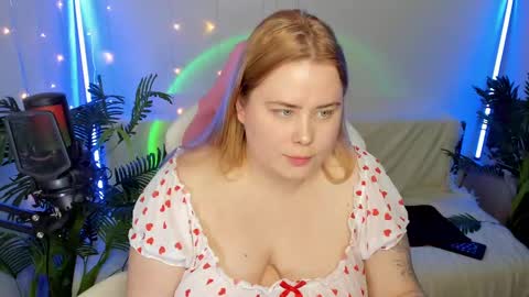lina_linx online show from 01.25.25