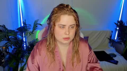 lina_linx online show from 01.26.25