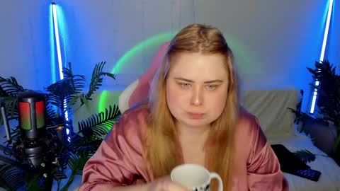 lina_linx online show from 01.26.25