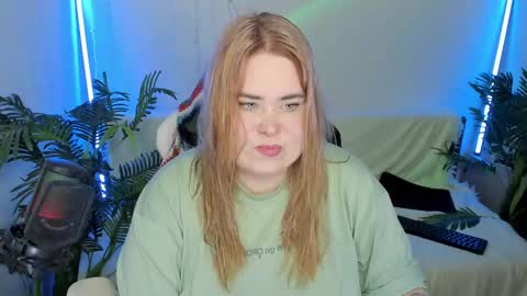 lina_linx online show from 02.01.25