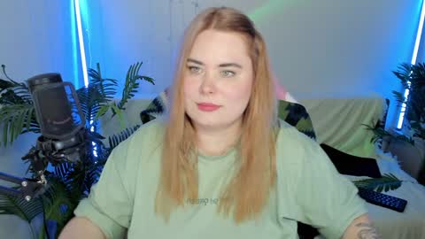 lina_linx online show from 02.01.25