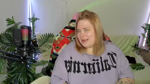 lina_linx online show from 02.10.25