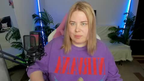 lina_linx online show from 02.17.25