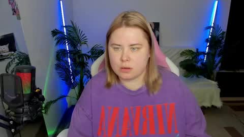 lina_linx online show from 02.17.25