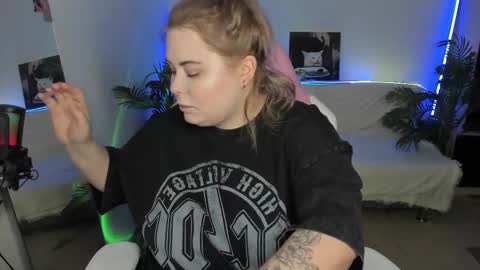lina_linx online show from 03.07.25