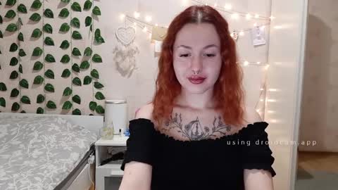 Lina Red X online show from 01.23.25
