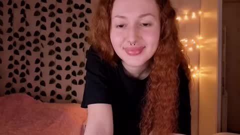 Lina Red X online show from 09.14.25
