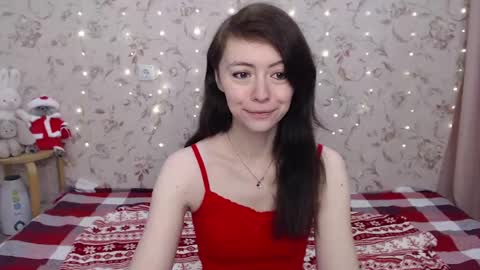 Snapshot of lina_rouge_ chatting on 01.01.25 Lina Rouge online show from 01.01.25