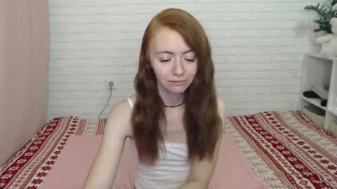 Snapshot of lina_rouge_ chatting on 10.30.25 Lina Rouge online show from 10.30.25