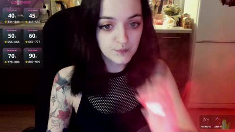 Lina 3  1715622743 online show from 01.05.25
