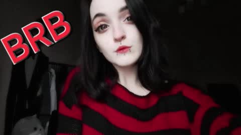 Lina 3  1715622743 online show from 11.21.25