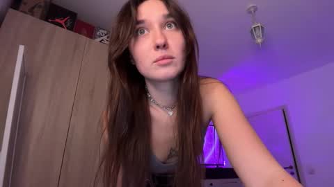 Snapshot of linabbb chatting on 10.25.25 Lina online show from 10.25.25