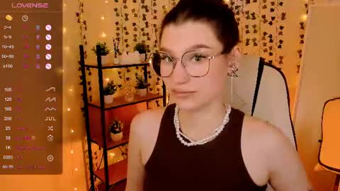 Snapshot of linablossom chatting on 06.23.26 Lina online show from 06.23.26