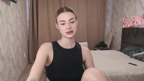 Snapshot of linacute52 chatting on 03.07.25 linacute52 online show from 03.07.25