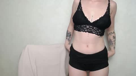 Snapshot of linacute52 chatting on 10.09.25 linacute52 online show from 10.09.25