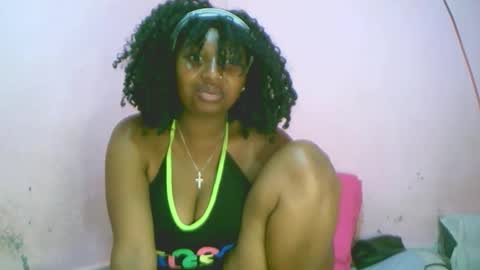 Snapshot of linah1123 chatting on 10.08.25 linah1123 online show from 10.08.25