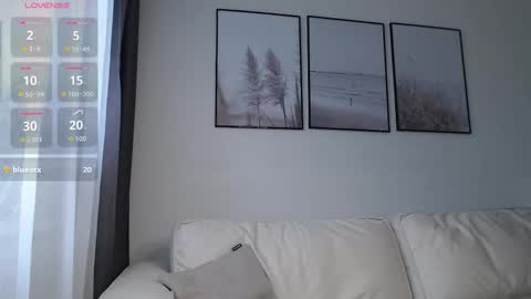 Snapshot of linaland2023 chatting on 11.08.25 Lina online show from 11.08.25