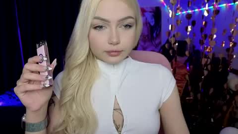 Snapshot of linalirian chatting on 04.23.26 I am Lina online show from 04.23.26