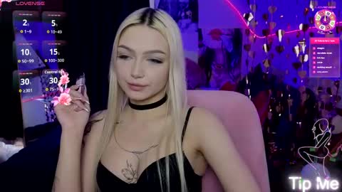 Snapshot of linalirian chatting on 05.11.26 I am Lina online show from 05.11.26