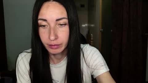 Snapshot of linalivee chatting on 09.20.25 LinaLivee online show from 09.20.25