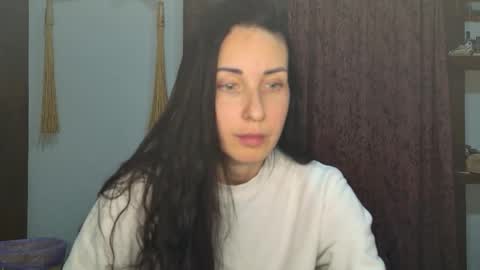 LinaLivee online show from 02.01.26