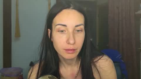 LinaLivee online show from 02.02.26